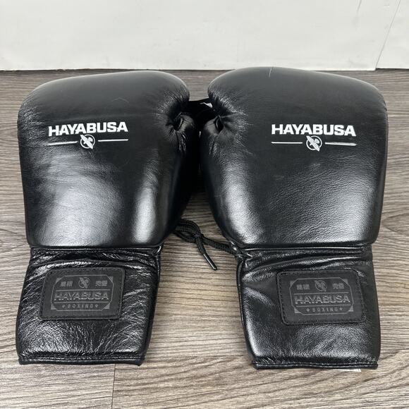 Hayabusa Pro Leather Lace-Up Boxing Gloves for Men and Women 16oz Black - Picture 1 of 6